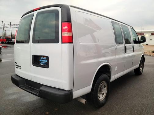2011 Chevrolet Express 2500 Work Van