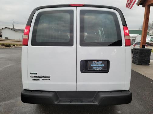 2011 Chevrolet Express 2500 Work Van