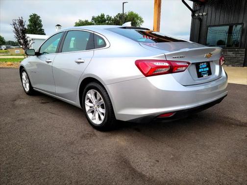 2022 Chevrolet Malibu FWD LT