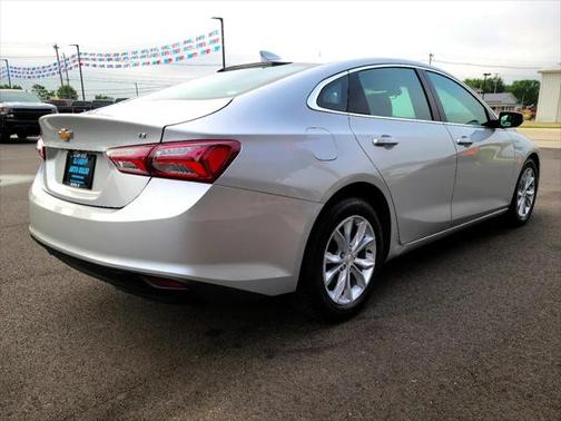 2022 Chevrolet Malibu FWD LT
