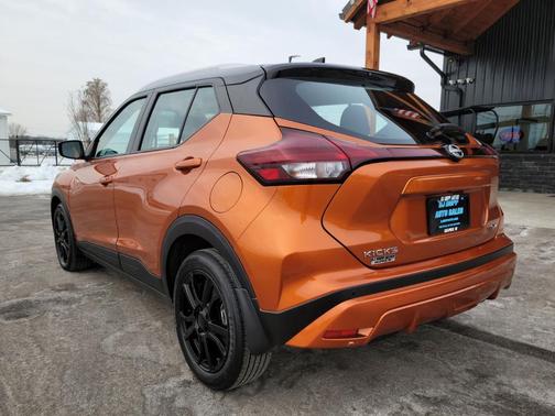2024 Nissan Kicks SV
