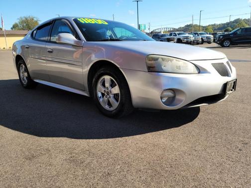 2005 Pontiac Grand Prix Base