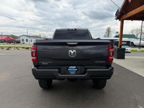 Granite Crystal Metallic Clearcoat 2019 RAM 2500 Limited Mega Cab 4x4 6'4' Box