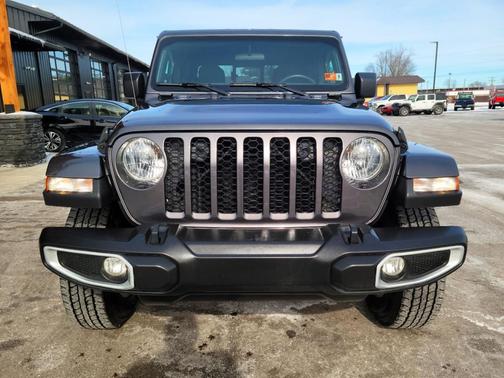 2023 Jeep Gladiator Sport S