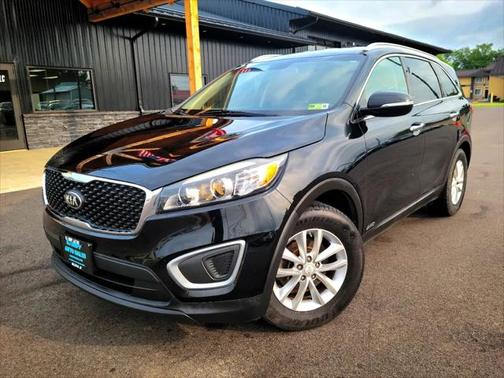 2017 Kia Sorento LX