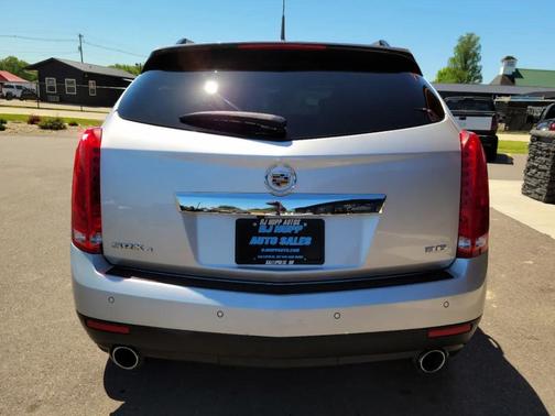 Radiant Silver Metallic 2014 Cadillac SRX Luxury Collection
