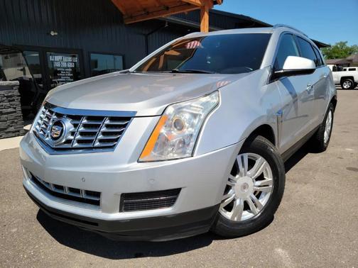 Radiant Silver Metallic 2014 Cadillac SRX Luxury Collection