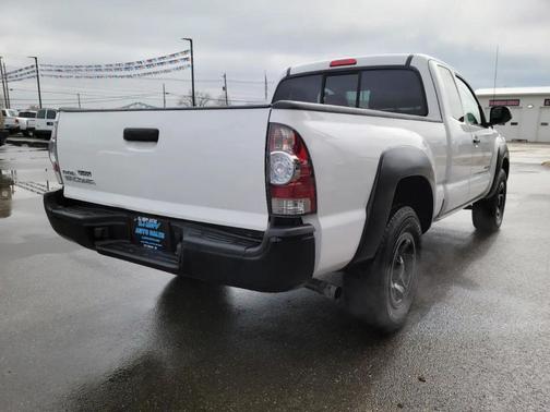 2013 Toyota Tacoma Base