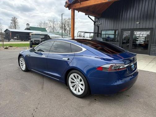 Deep Blue Metallic 2019 Tesla Model S 75D