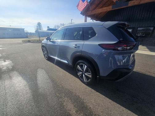 2021 Nissan Rogue SL