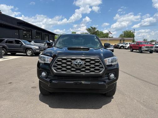Black 2023 Toyota Tacoma TRD Sport