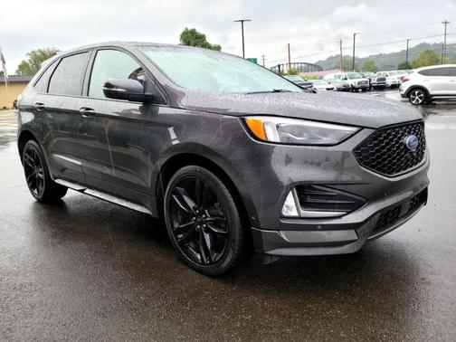 2019 Ford Edge ST