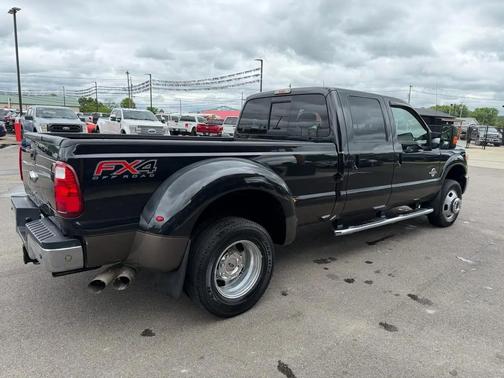 Tuxedo Black Metallic 2015 Ford F-350 Lariat