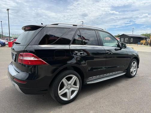 Black 2015 Mercedes-Benz M-Class 4MATIC