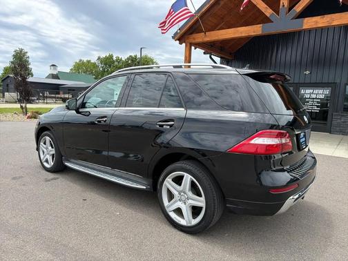 Black 2015 Mercedes-Benz M-Class 4MATIC