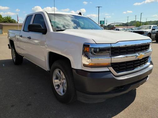 Summit White 2019 Chevrolet Silverado 1500 WT