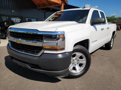 Summit White 2019 Chevrolet Silverado 1500 WT
