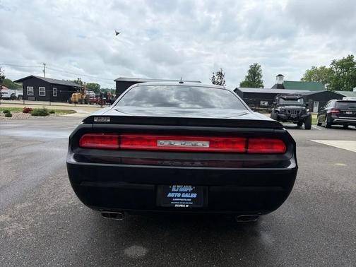 Brilliant Black Crystal Pearlcoat 2009 Dodge Challenger R/T