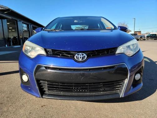 2015 Toyota Corolla S Plus