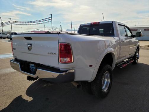 2016 RAM 3500 Laramie