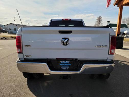 2016 RAM 3500 Laramie