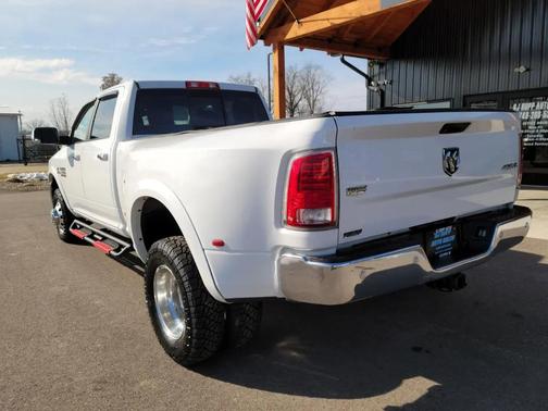 2016 RAM 3500 Laramie