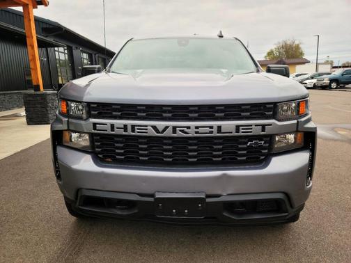 2022 Chevrolet Silverado 1500 Custom