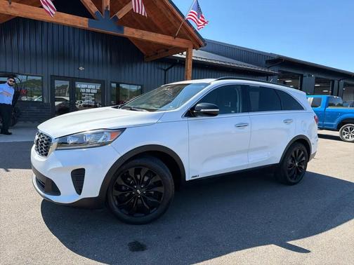 Snow White Pearl 2019 Kia Sorento S