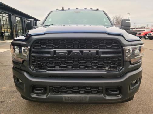 2023 RAM 3500 Tradesman/SLT/Laramie/Limited
