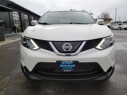 2018 Nissan Rogue Sport SL