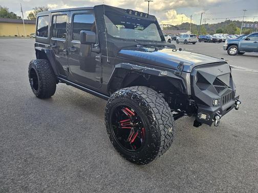 2018 Jeep Wrangler JK Unlimited Willys Wheeler W