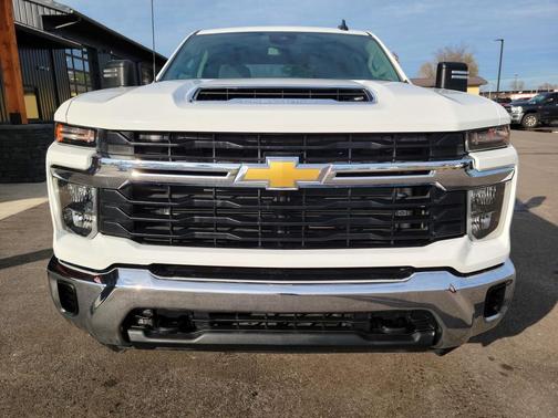 2024 Chevrolet Silverado 2500 LT