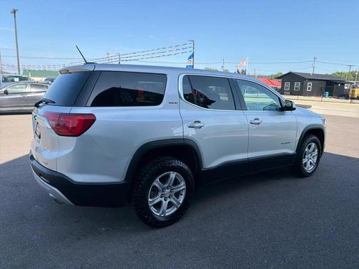 Quicksilver Metallic 2017 GMC Acadia SLE-1