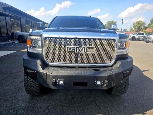 2015 GMC Sierra 2500 Denali