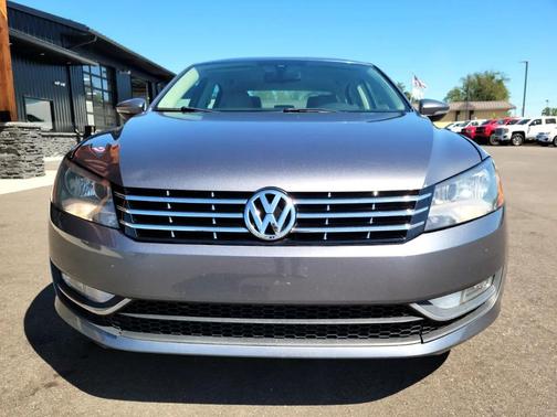 2012 Volkswagen Passat 2.0 TDI SEL Premium