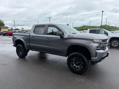 Gray 2019 Chevrolet Silverado 1500 RST