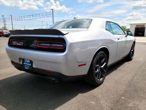 2020 Dodge Challenger SXT