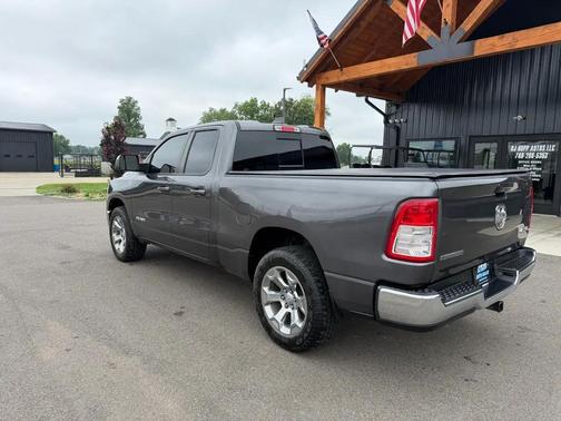 Granite Crystal Metallic Clearcoat 2021 RAM 1500 Big Horn/Lone Star
