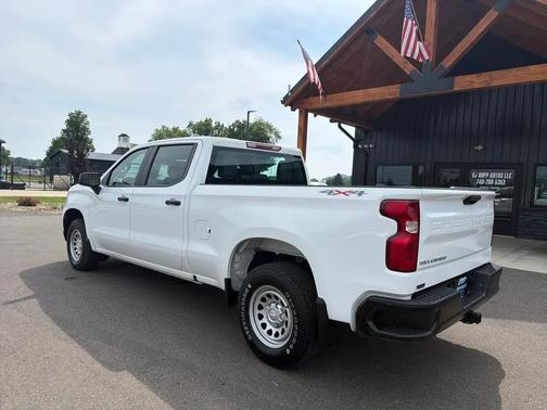 Summit White 2022 Chevrolet Silverado 1500 RST