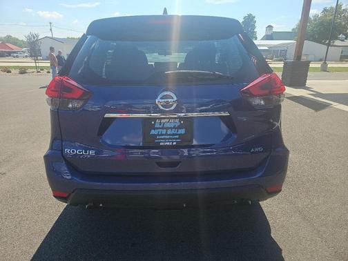 2017 Nissan Rogue S
