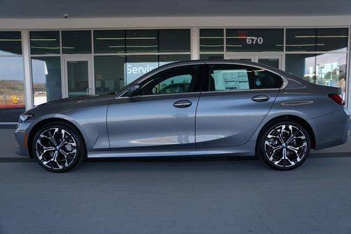 2025 BMW 330 i xDrive
