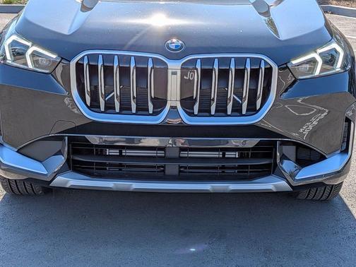 Black Sapphire 2026 BMW X1 xDrive28i
