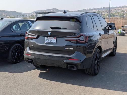 Black Sapphire Metallic 2023 BMW X3 M40i
