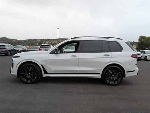 2026 BMW X7 M60i