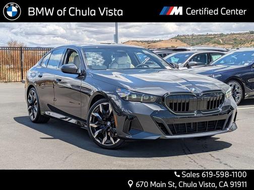 Dark Graphite Metallic 2026 BMW 530 i