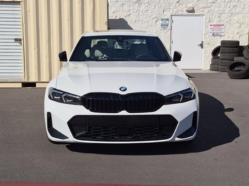 Alpine White 2026 BMW 330 i