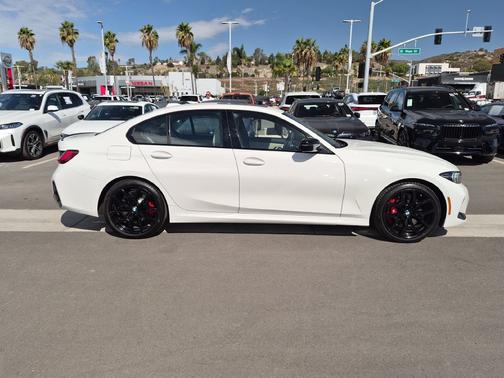 Alpine White 2026 BMW 330 i