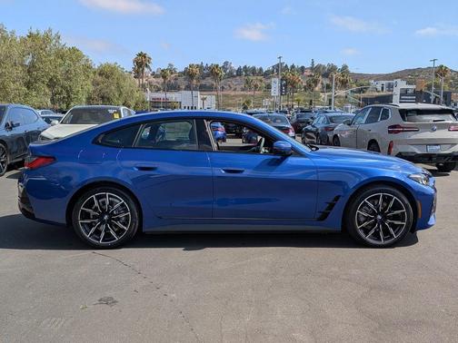 Portimao Blue Metallic 2026 BMW i4 Gran Coupe eDrive40