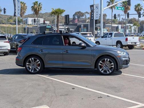 Daytona Gray Pearl Effect 2020 Audi SQ5 3.0T Premium