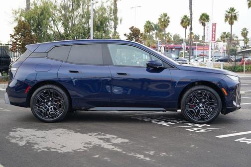 2026 BMW iX xDrive45